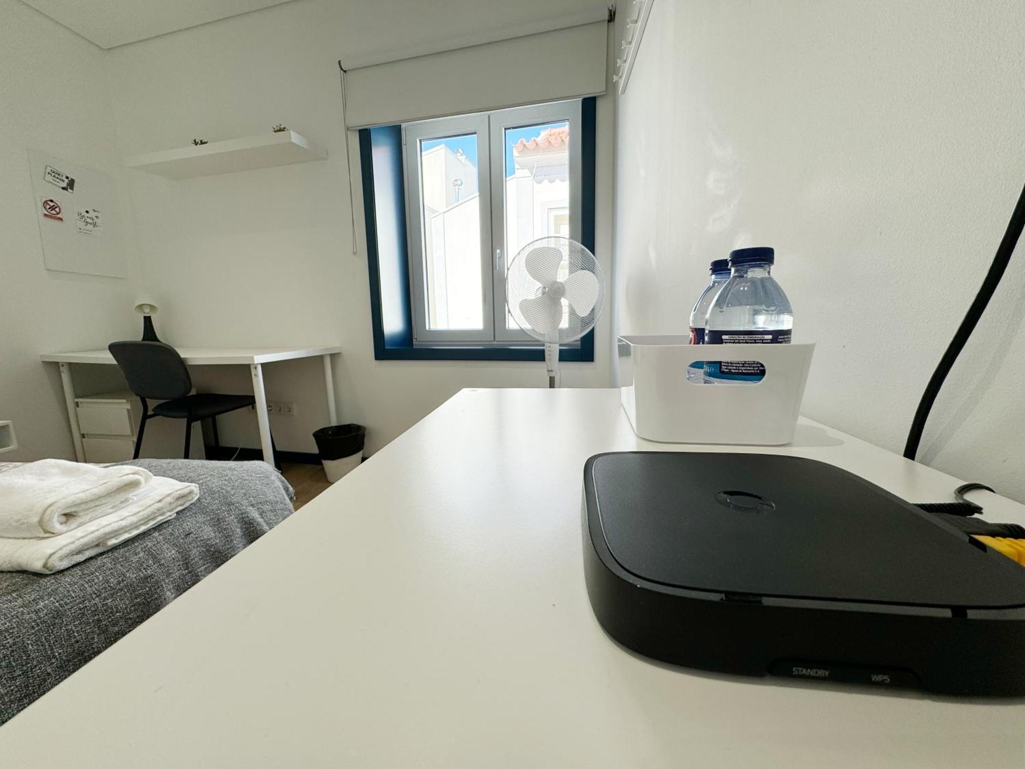Guest House Dml Aveiro Bilik gambar